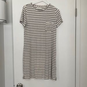 Abercrombie and Fitch T-Shirt Dress Size MT
